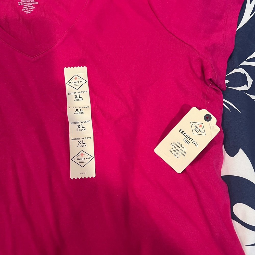 St John’s Bay - Essential Tee - Short Sleeve - Pink - NWT - Picture 2 of 3
